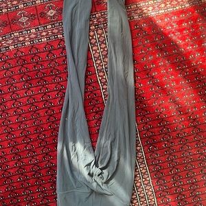 Dark grey lululemon leggings in size 4 - don’t mind the wrinkly image!